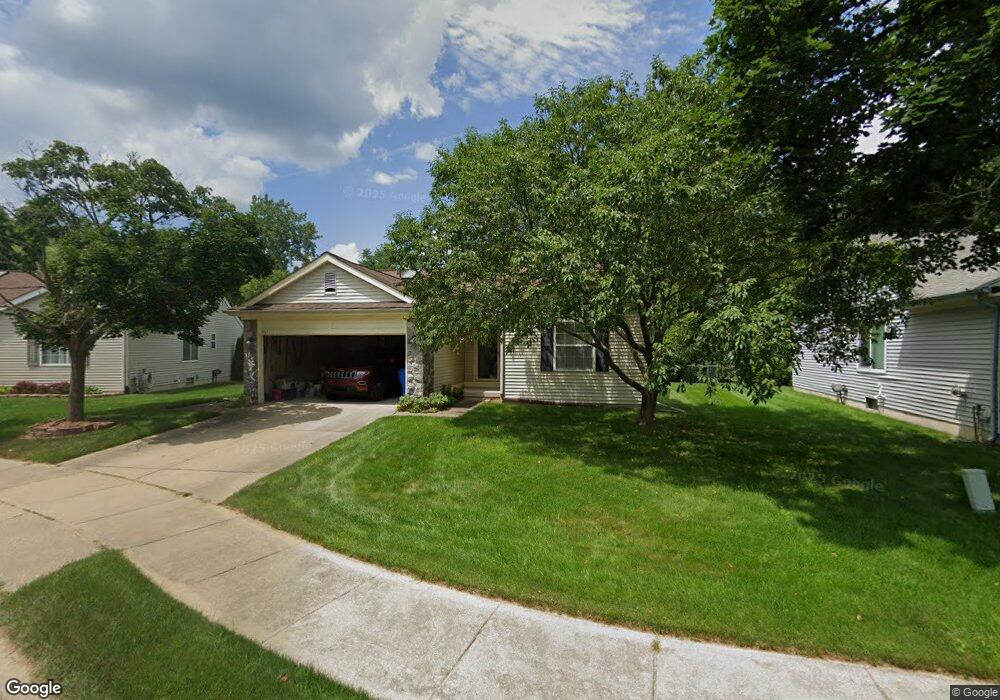 961 Princeton Dr unit 54, Waterford, MI 48327 - photo 1