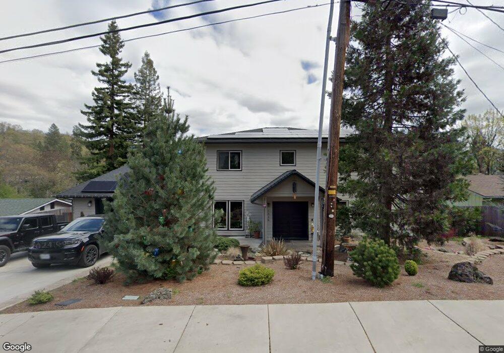 1316 NW B St, Grants Pass, OR 97526 - photo 1