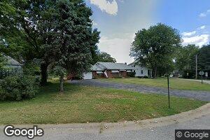 9800 Diamond Dr, Saint Louis, MO 63137