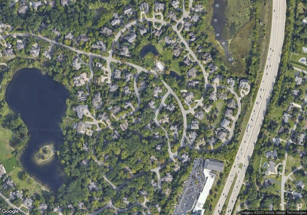 4716 Overton Cove unit 43, Bloomfield Hills, MI 48302 - photo 1