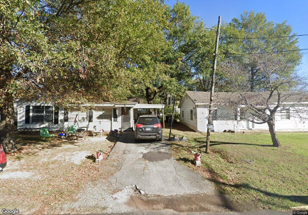 1014 N Lowe St, Stuttgart, AR 72160 - photo 1