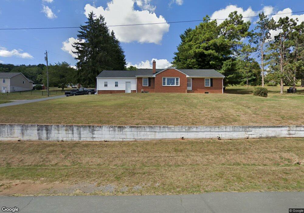 55 Second St, Staunton, VA 24401 - photo 1