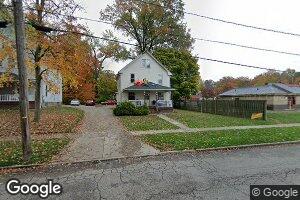 121 University Dr, Kent, OH 44240