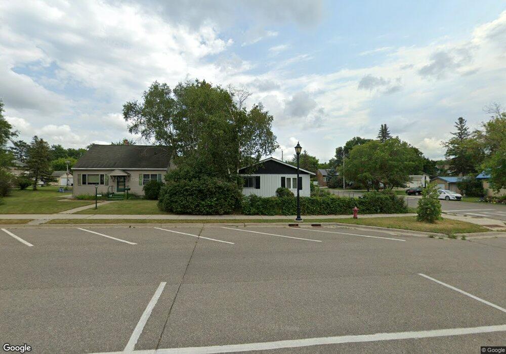 518 Main Ave S, Park Rapids, MN 56470 - photo 1