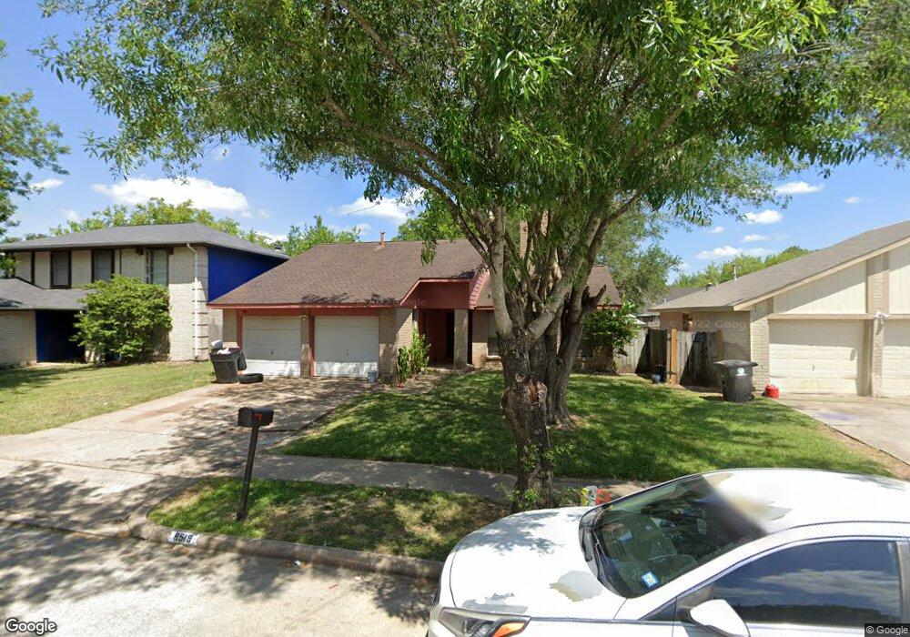 9519 Kingspass St, Houston, TX 77075 - photo 1