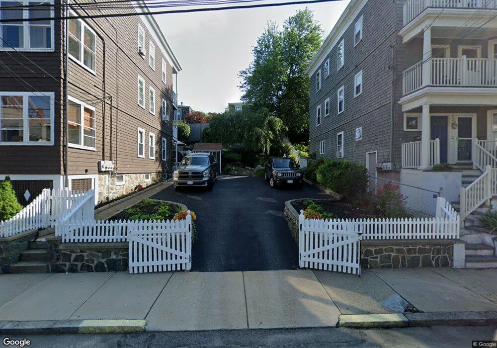 15 Malvern Ave, Somerville, MA 02144 - photo 1