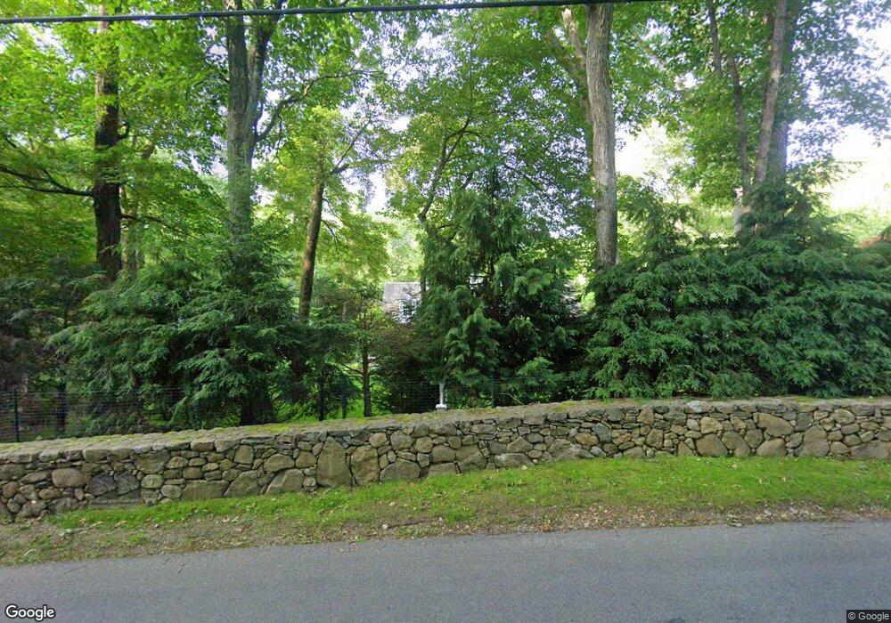 328 Greenley Rd, New Canaan, CT 06840 - photo 1