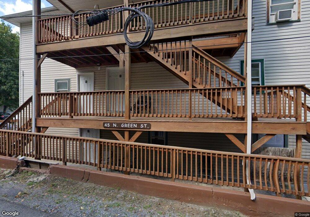 45 N Green St unit . 2, Berkeley Springs, WV 25411 - photo 1