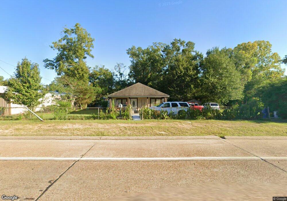 207 Mahlon St, Deridder, LA 70634 - photo 1