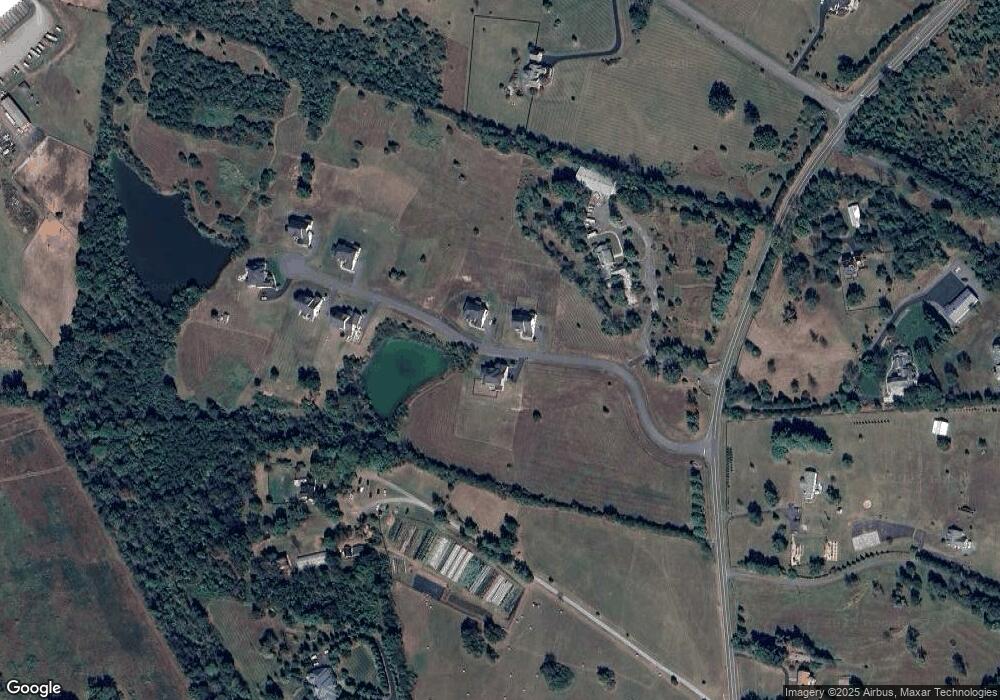 20043 Diggins Ct, Leesburg, VA 20175 - photo 1