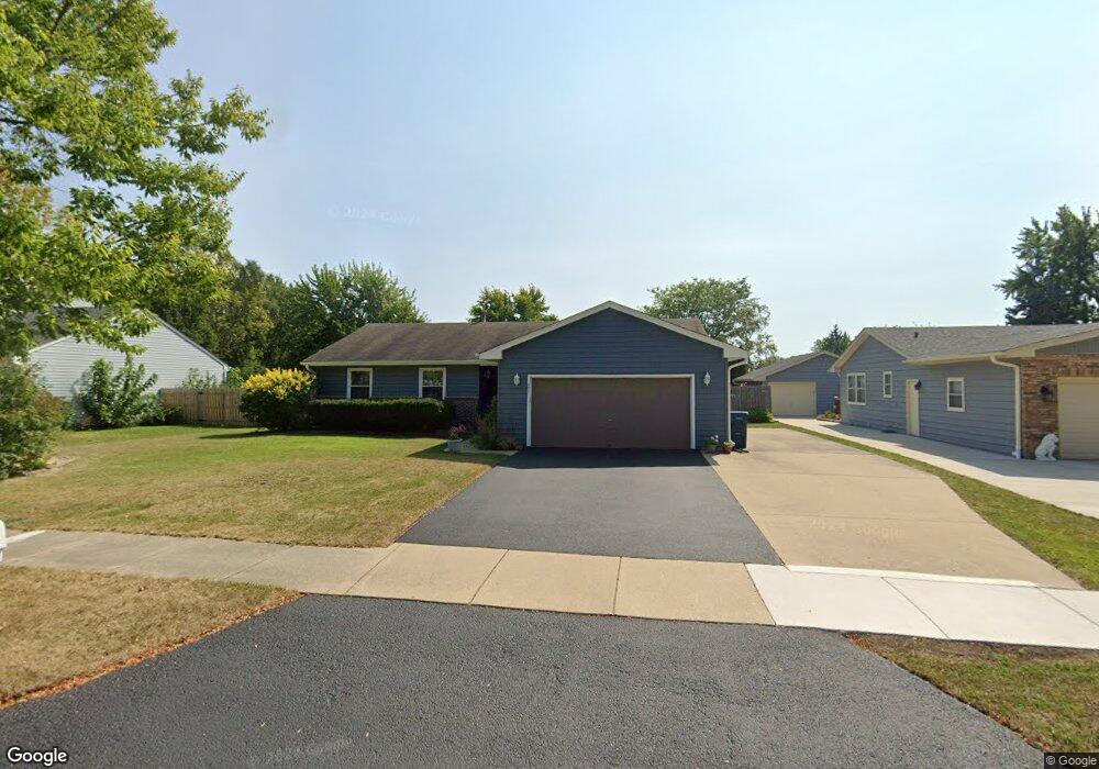 3421 Crescent Ave, Gurnee, IL 60031 - photo 1