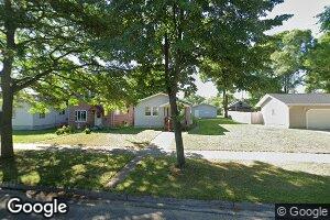 511 Dakota Ave, Gladstone, MI 49837