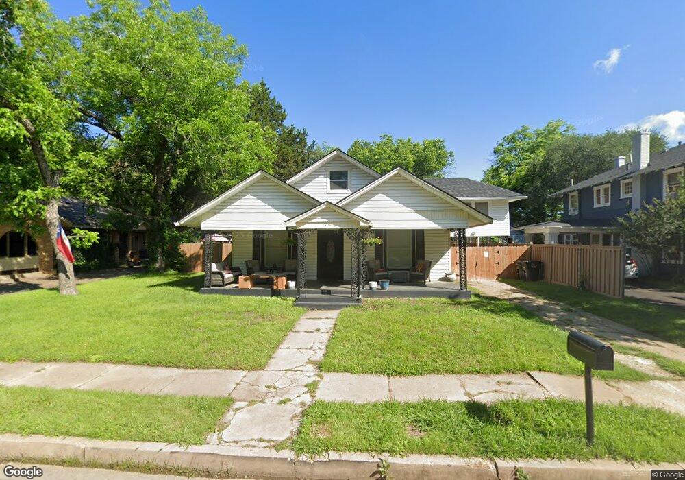 504 Featherston St, Cleburne, TX 76033 - photo 1