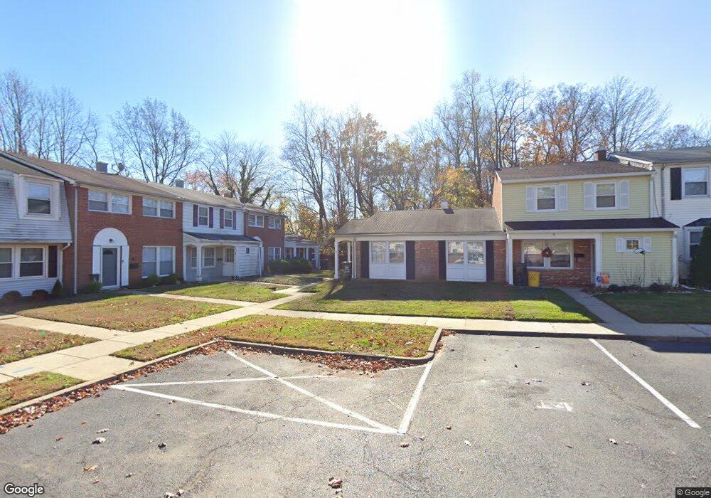 15 Roanoke Ct, Willingboro, NJ 08046 - photo 1