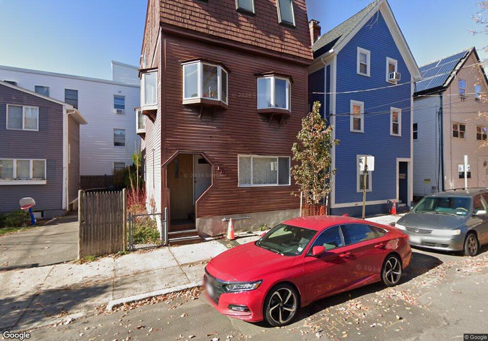 161 5th St unit 1, Cambridge, MA 02141 - photo 1