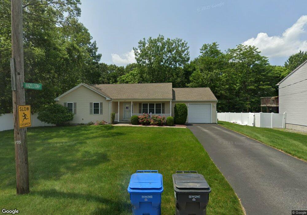 271 Hazelton St, Cranston, RI 02920 - photo 1