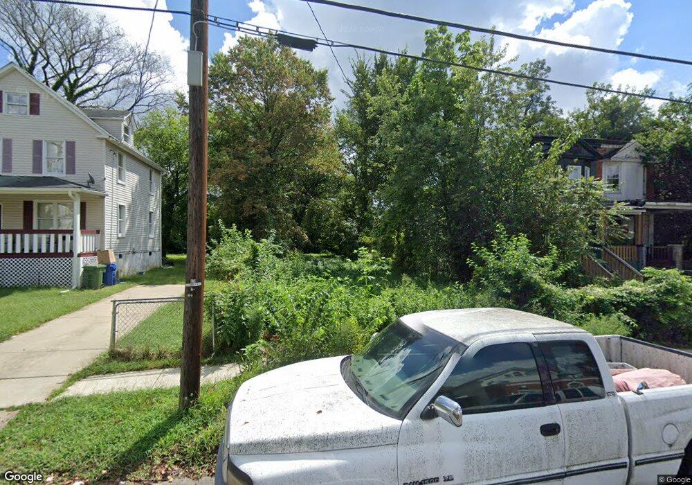 3027 Oakley Ave, Baltimore, MD 21215 - photo 1