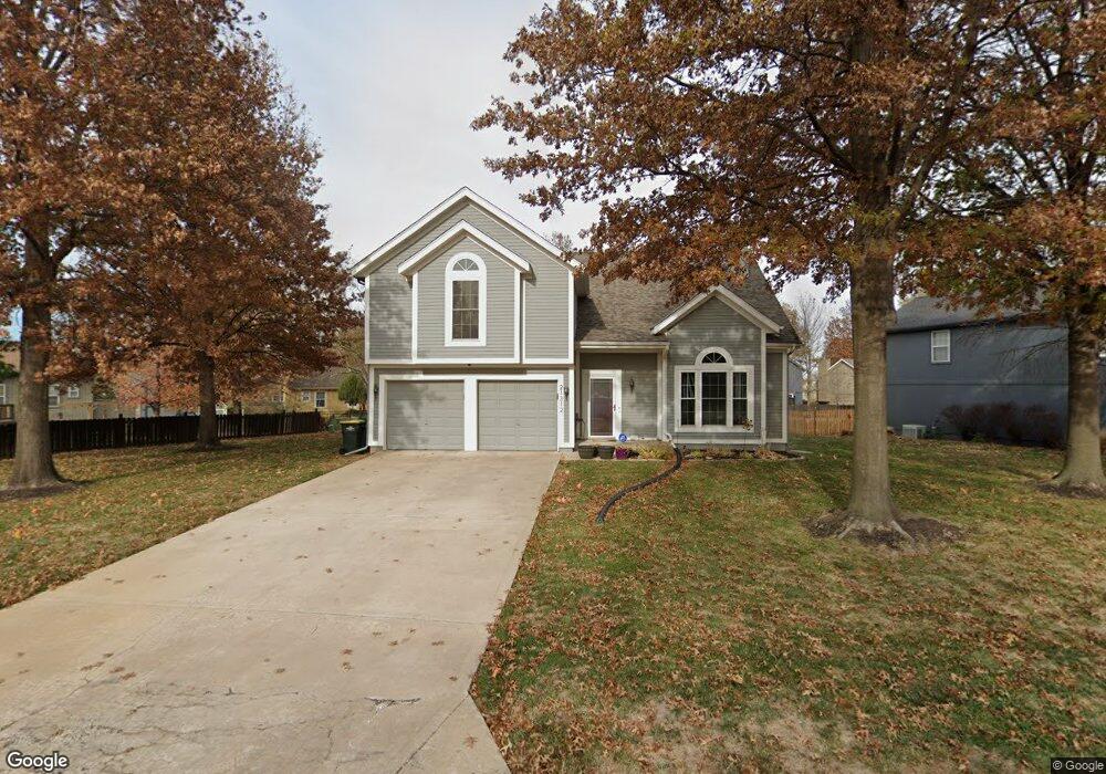 21312 W 51st Place, Shawnee, KS 66218 - photo 1