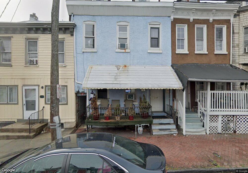 314 N 10th St, Reading, PA 19604 - photo 1