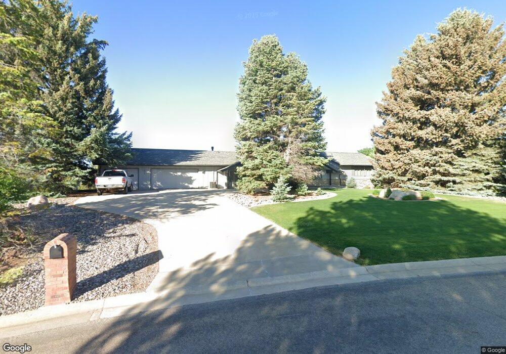 1610 Hillcrest Dr, Sheridan, WY 82801 - photo 1
