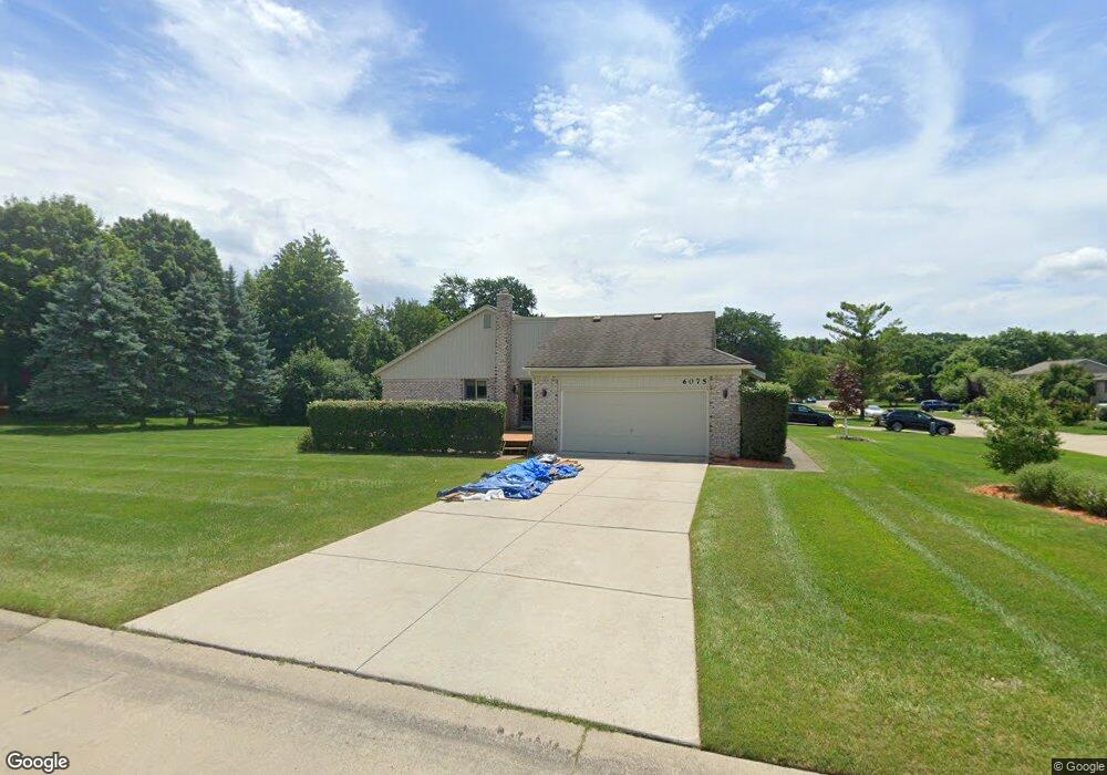 6075 Kiev St, West Bloomfield, MI 48324 - photo 1