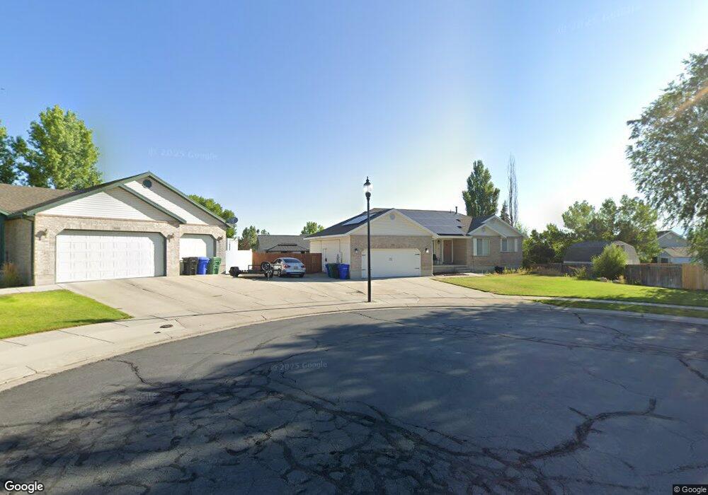 5082 W Aerie Hill Cir, West Jordan, UT 84081 - photo 1