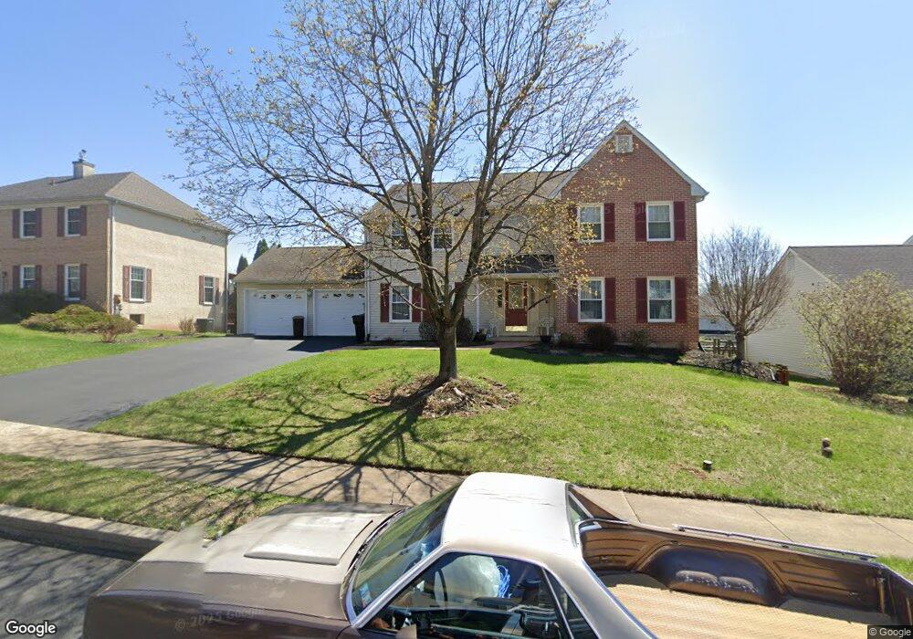 113 Constitution Ave, Reading, PA 19606 - photo 1