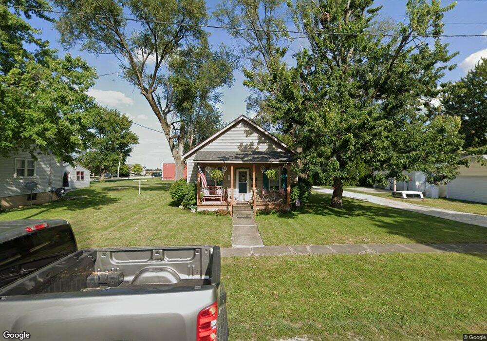 405 N Enterprise St, Tuscola, IL 61953 - photo 1