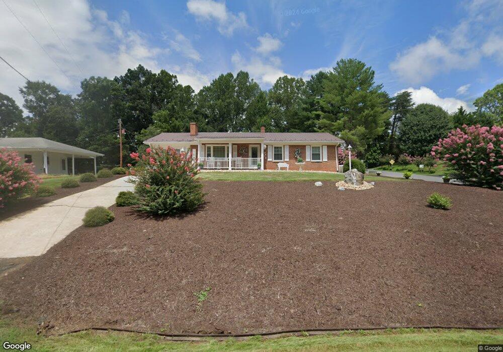 1076 Stoney Mountain Rd, Martinsville, VA 24112 - photo 1