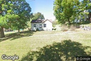 202 4th St NE, Elkader, IA 52043