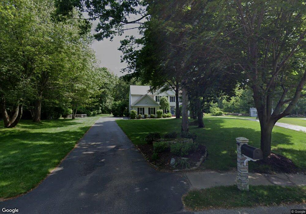 174 Fieldstone Ln, Saunderstown, RI 02874 - photo 1