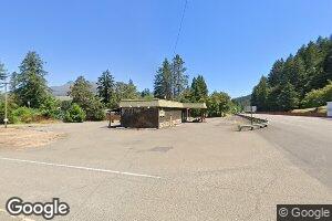2001 Glide Loop Dr, Glide, OR 97443