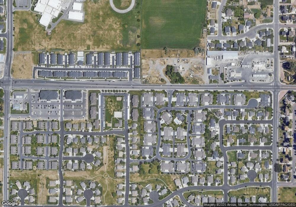 1988 W 80 S unit A1, Lehi, UT 84043 - photo 1