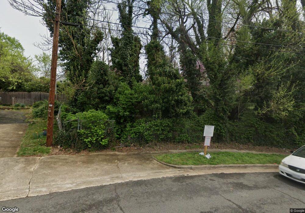 2921 Nob Hill Ct, Alexandria, VA 22314 - photo 1