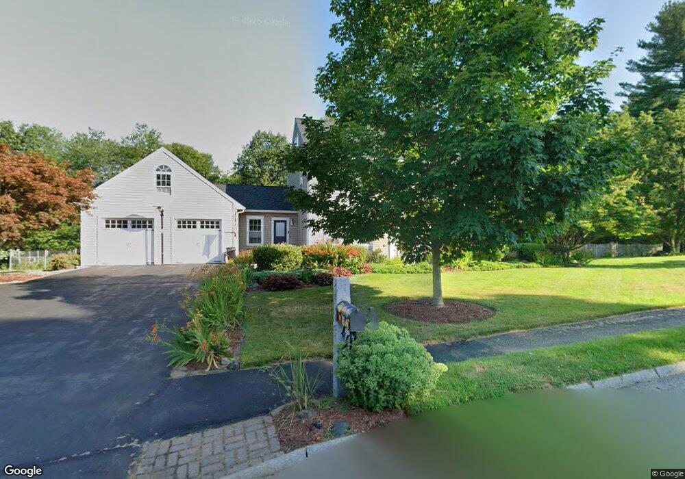 2 Meadowcrest Ln, Chelmsford, MA 01824 - photo 1