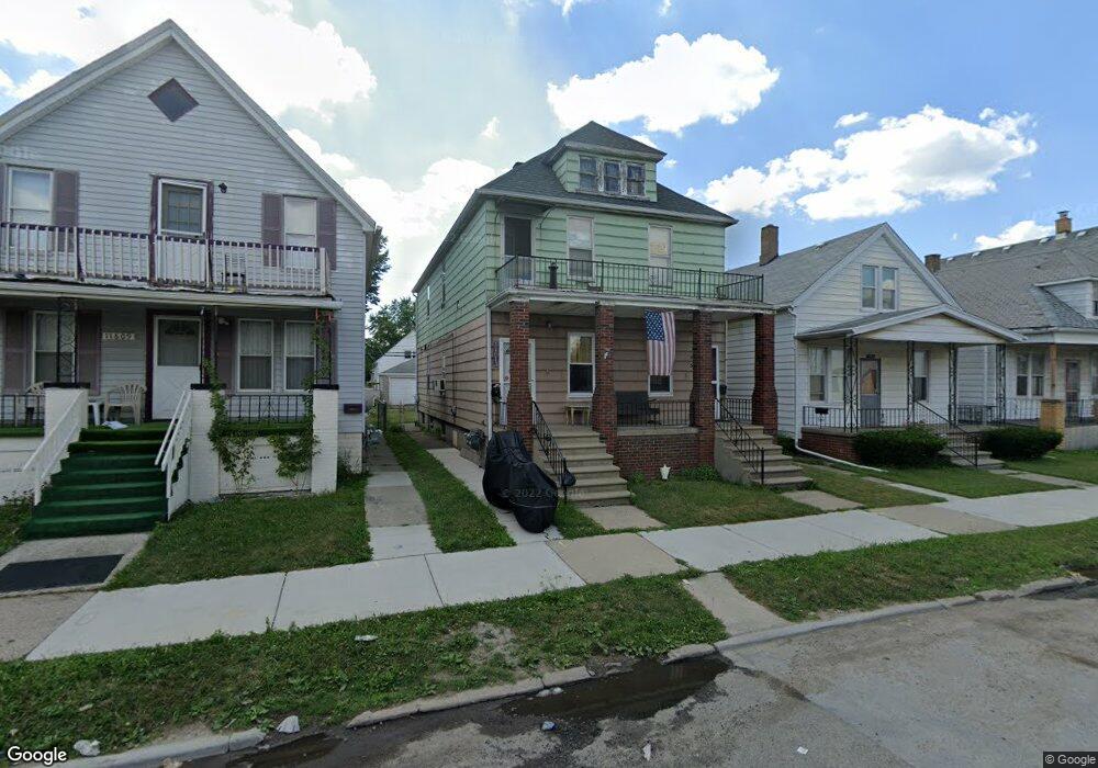 11613 Fleming St, HamtraMcK, MI 48212 - photo 1