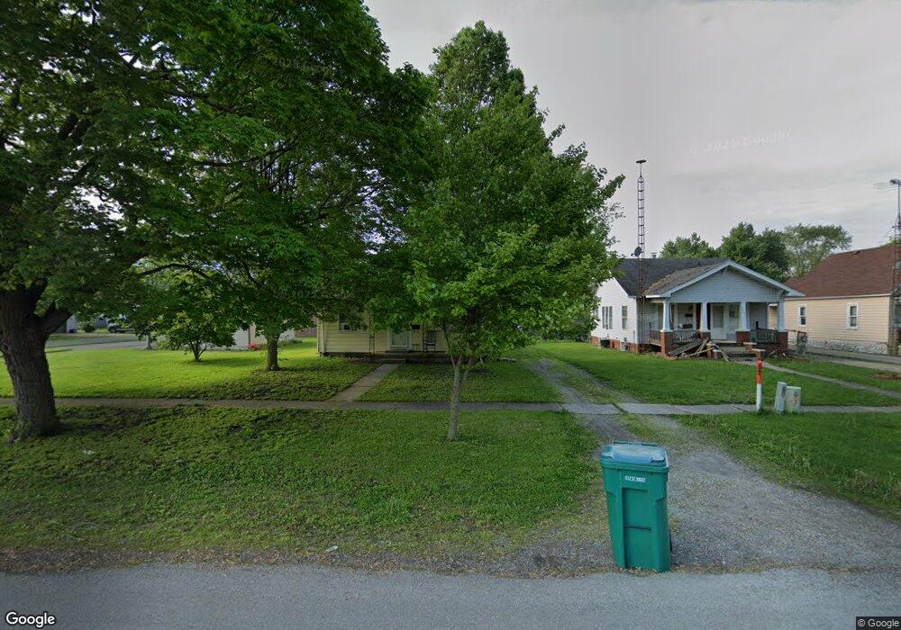 2905 Marion Ave, Mattoon, IL 61938 - photo 1