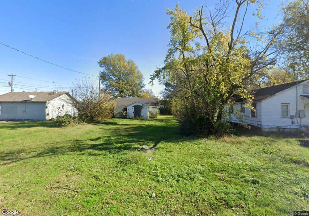 718 N Lowe St, Stuttgart, AR 72160 - photo 1