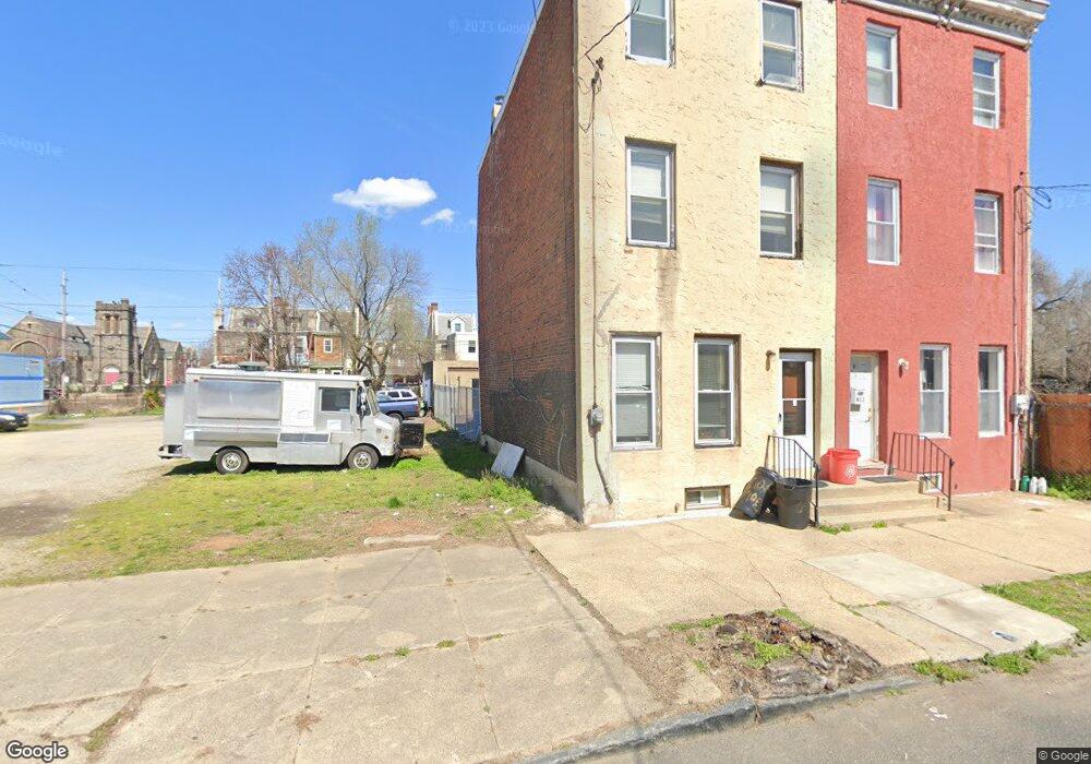609 Vine St, Camden, NJ 08102 - photo 1