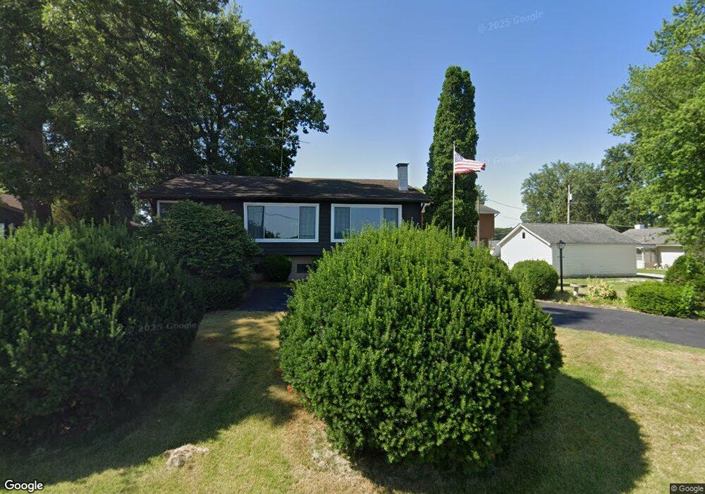 312 Island Dr, La Porte, IN 46350 - photo 1