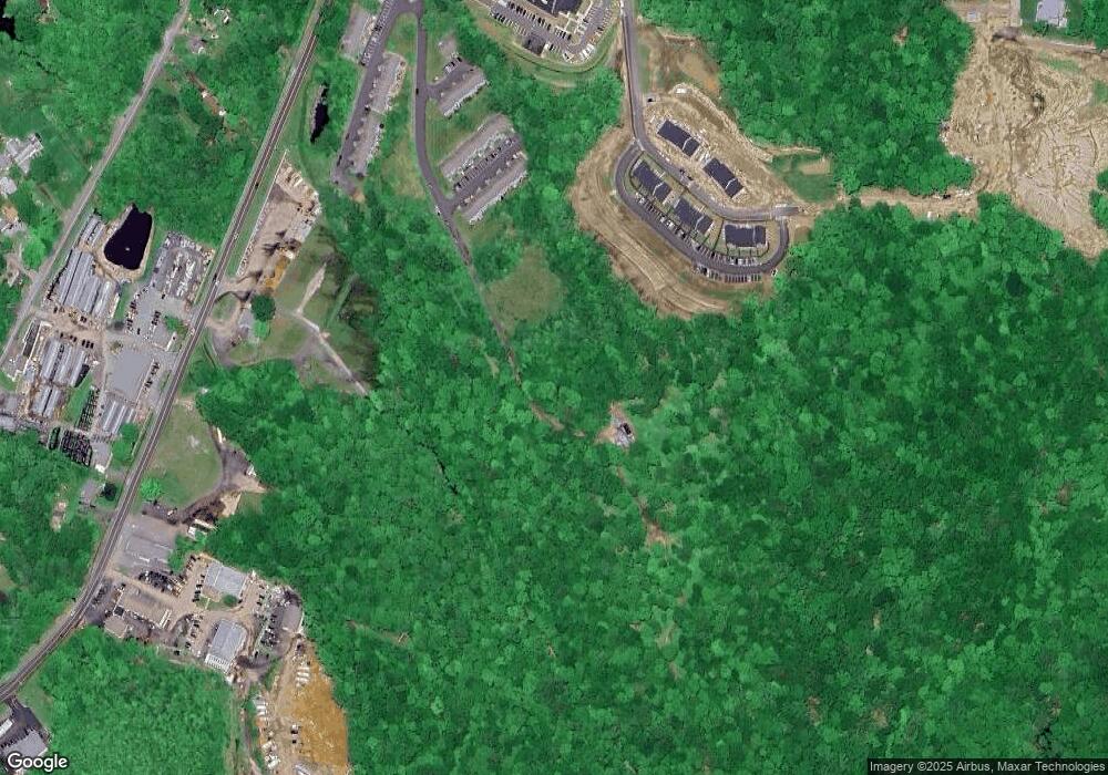 408 Lake Vista Dr unit 408, East Hampton, CT 06424 - photo 1