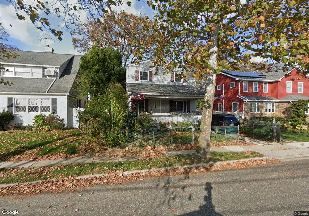 121 Pine St, Oceanside, NY 11572 - photo 1