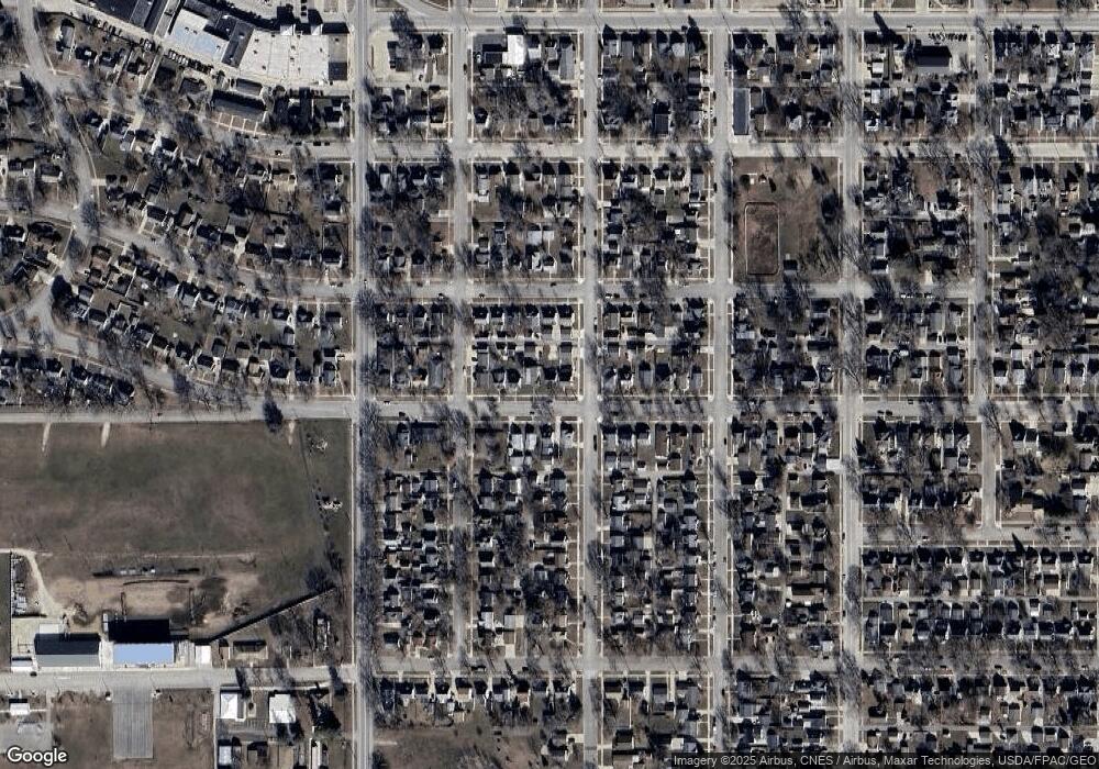 1102 4th Ave SW, Austin, MN 55912 - photo 1