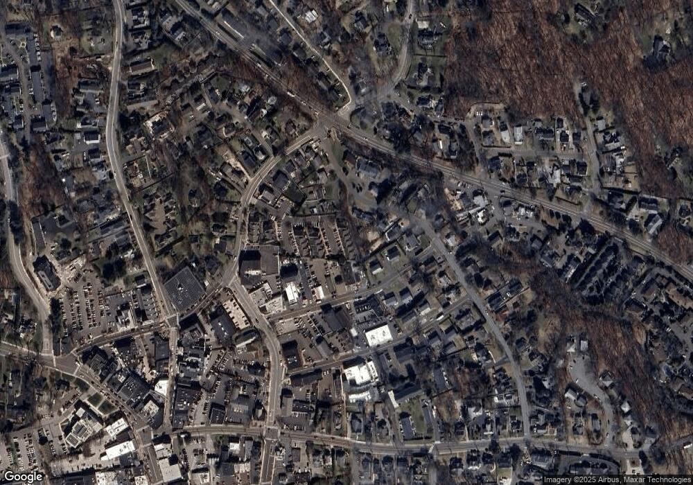 85 Locust Ave, New Canaan, CT 06840 - photo 1