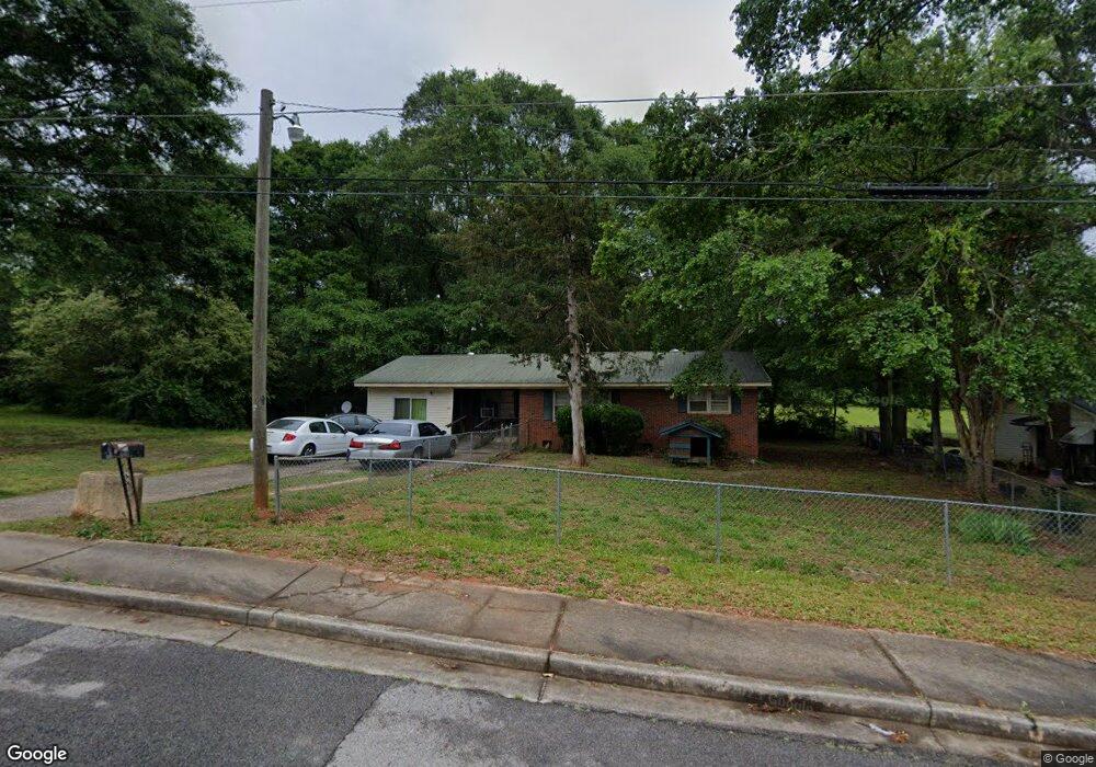 402 Daniel St, Royston, GA 30662 - photo 1