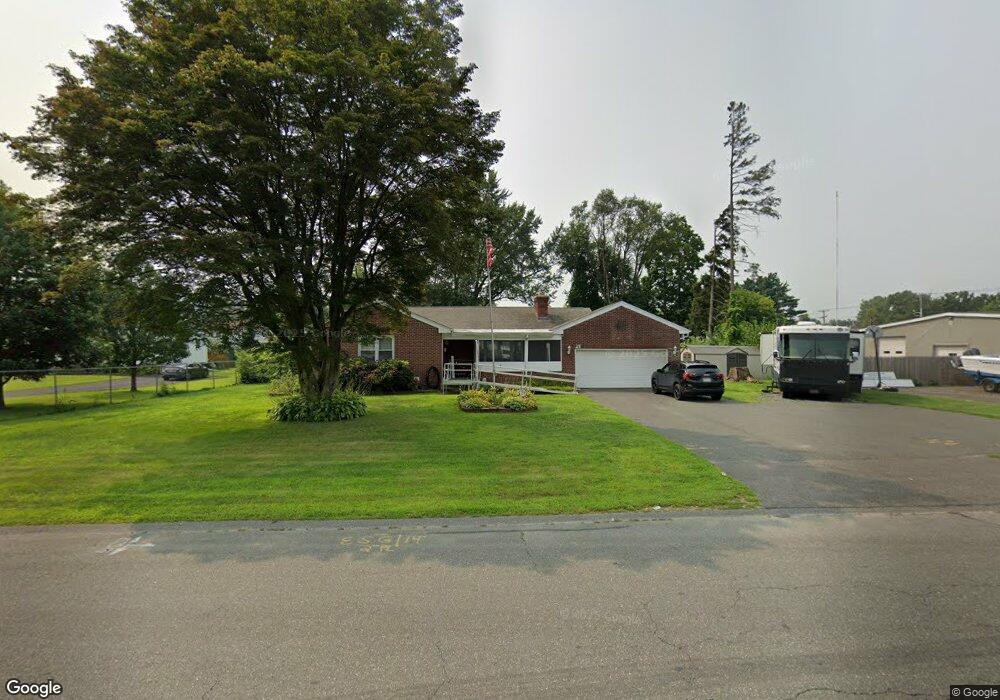 21 Mckinstry Ave, Chicopee, MA 01013 - photo 1