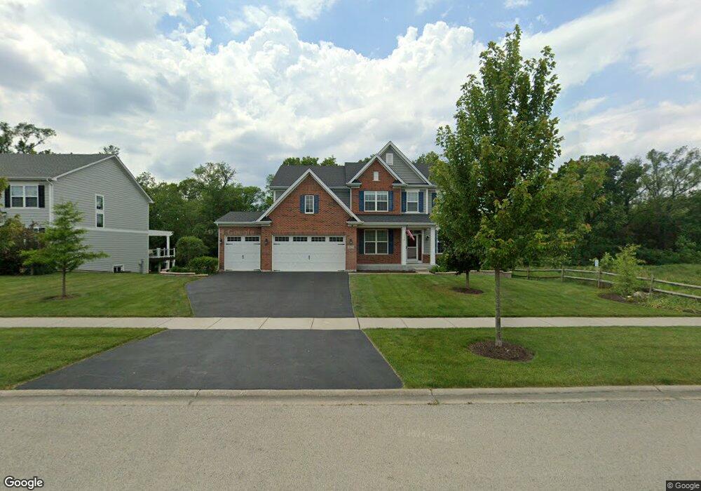 823 Heatherfield Cir, Naperville, IL 60565 - photo 1