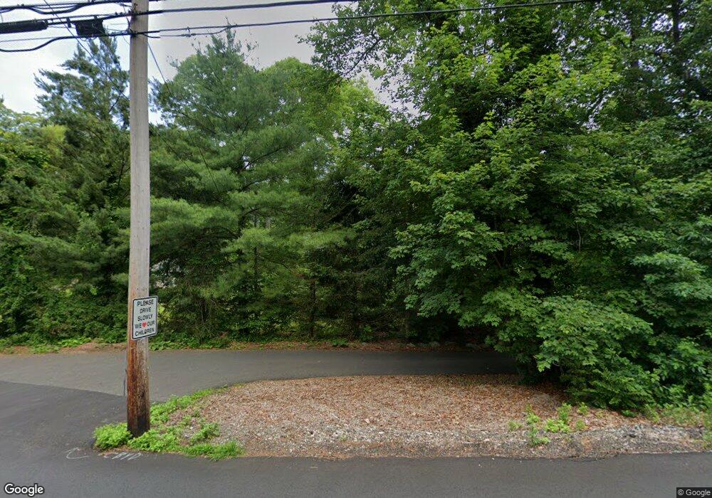 718 Den Rd, Stamford, CT 06903 - photo 1