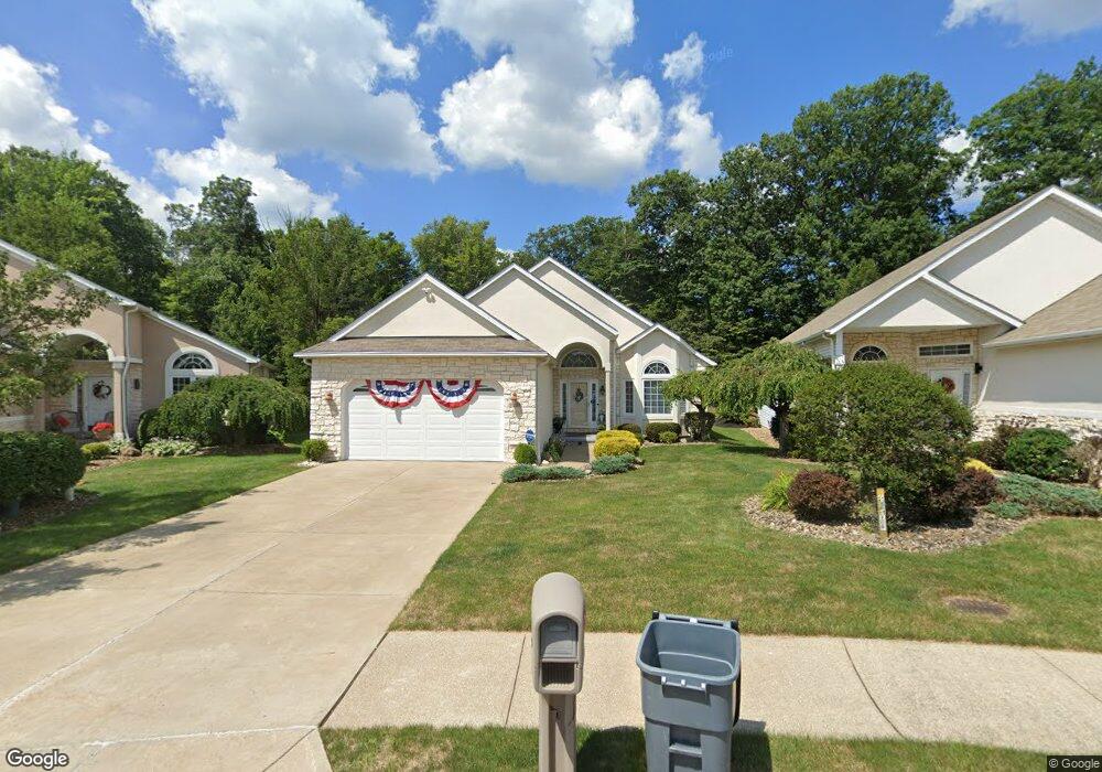 9698 Scottsdale Dr, Broadview Heights, OH 44147 - photo 1