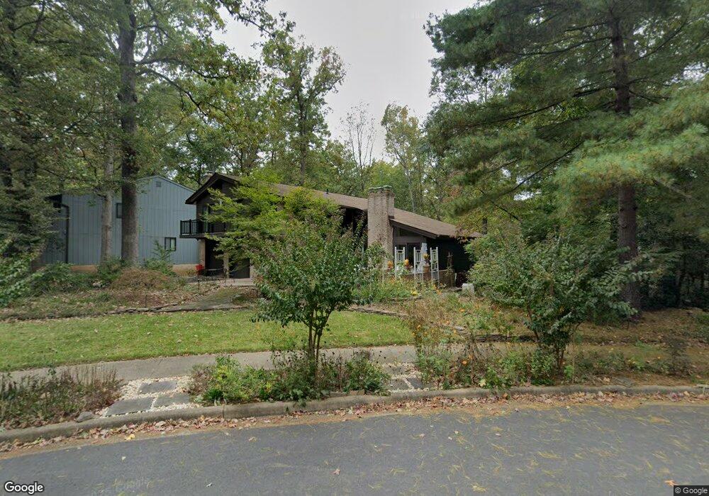 10912 Thanlet Ln, Reston, VA 20190 - photo 1